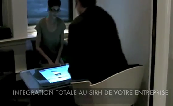 L’entité Innovation du groupe ALTI vient de dévoiler en vidéo une nouvelle application tactile MultiTouch pour la table Surface de Microsoft qui possède la particularité d’être destinée à être utilisée […]